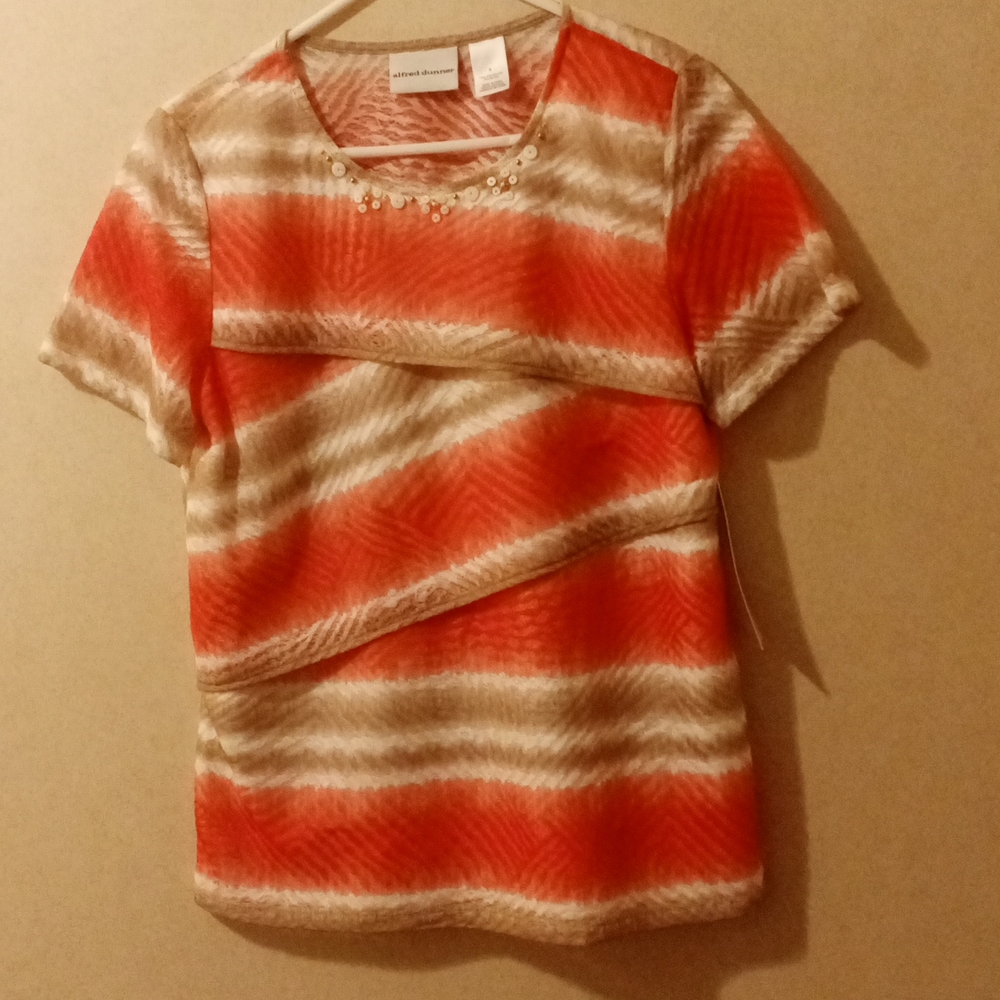 NWT. Alfred Dunner. Women's Blouse